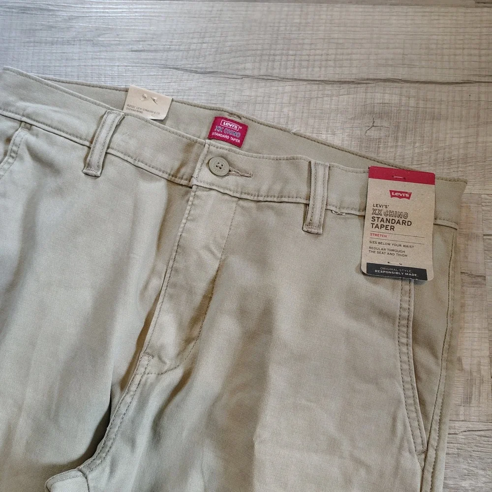 Levis XX Chino Standard Taper‎ Pants Mens 31x32 Khaki Tan Stretch 852260069 NEW